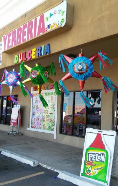 Yerberia Dulceria La Piñata Mexicana